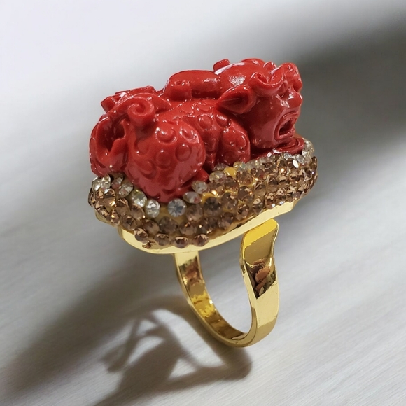 Unique & Special Carved Pixiu  Statement Ring - Picture 2 of 5